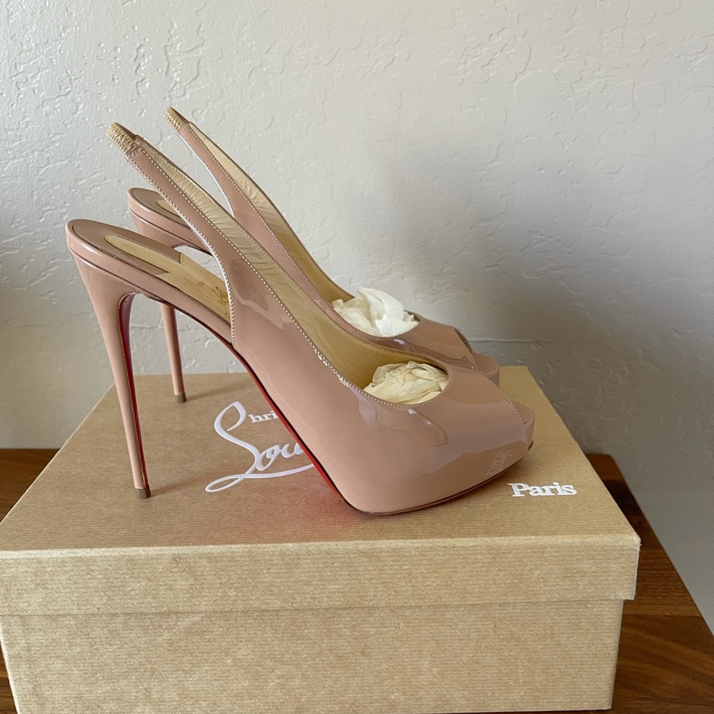 Christian louboutin private number, size 40.5 brand new